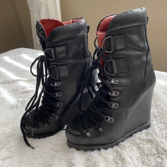 Black Luxury Rebel Wedge Booties - Picture 15 of 15